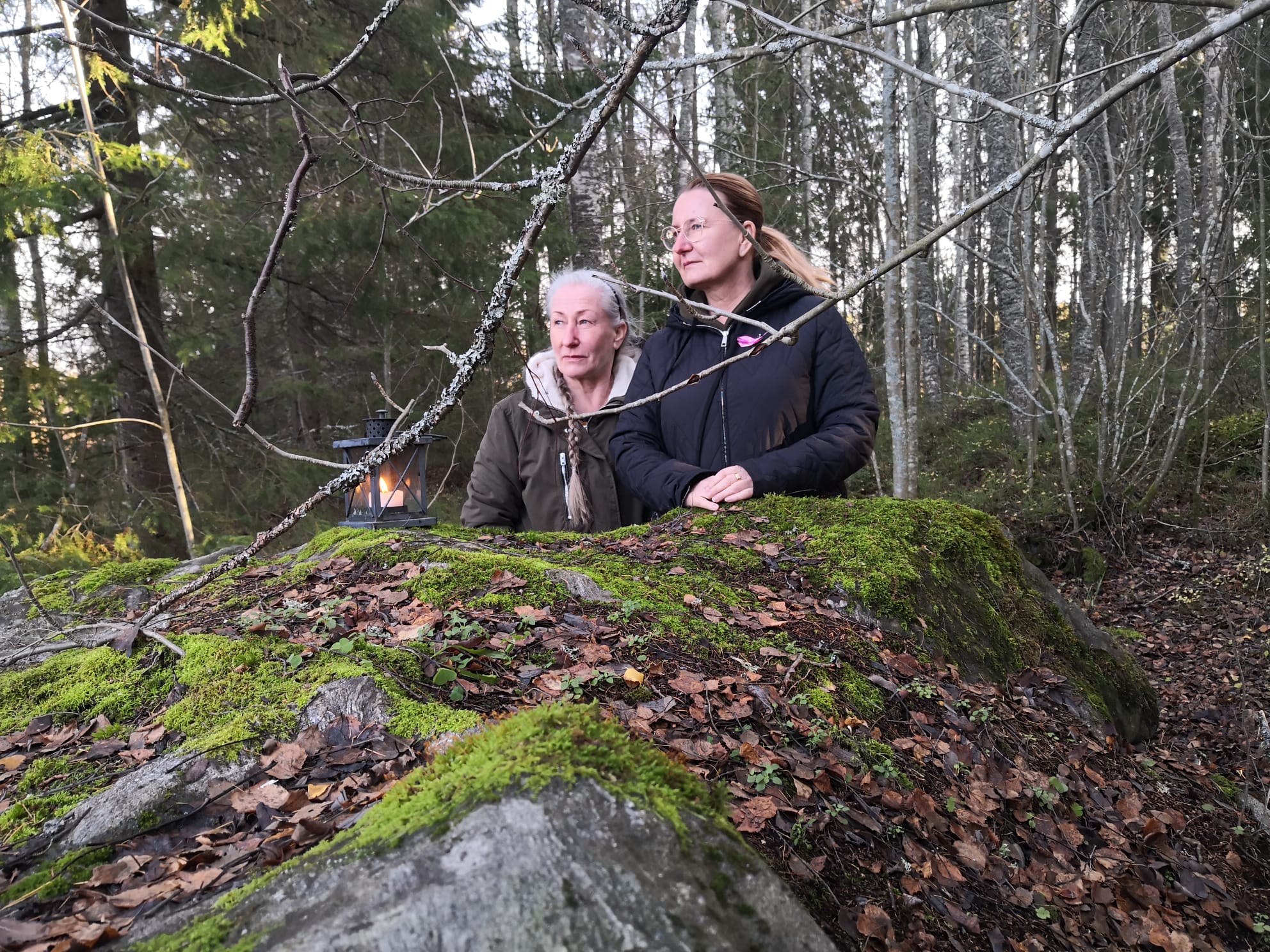Auli-Maritta Ruuskanen ja Anne Laine.